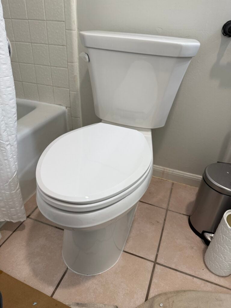Brand new toilet installed with a new flange and wax seal by Bear’s Plumbing in Spring, Texas for a secure, leak-free bathroom.