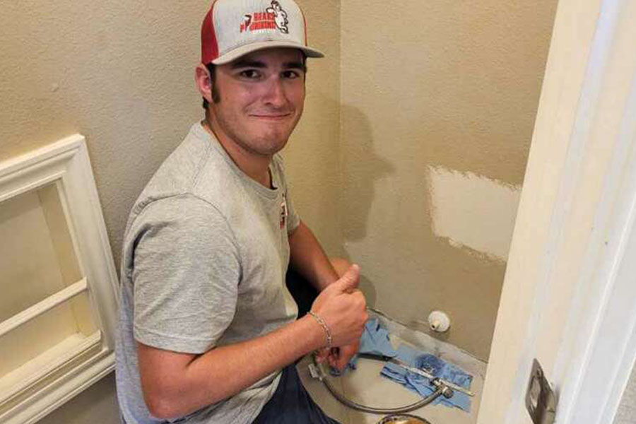 Bear’s Plumbing plumber handling maintenance in Spring TX